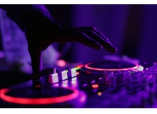 英语演讲专题：数字时代主题表达训练